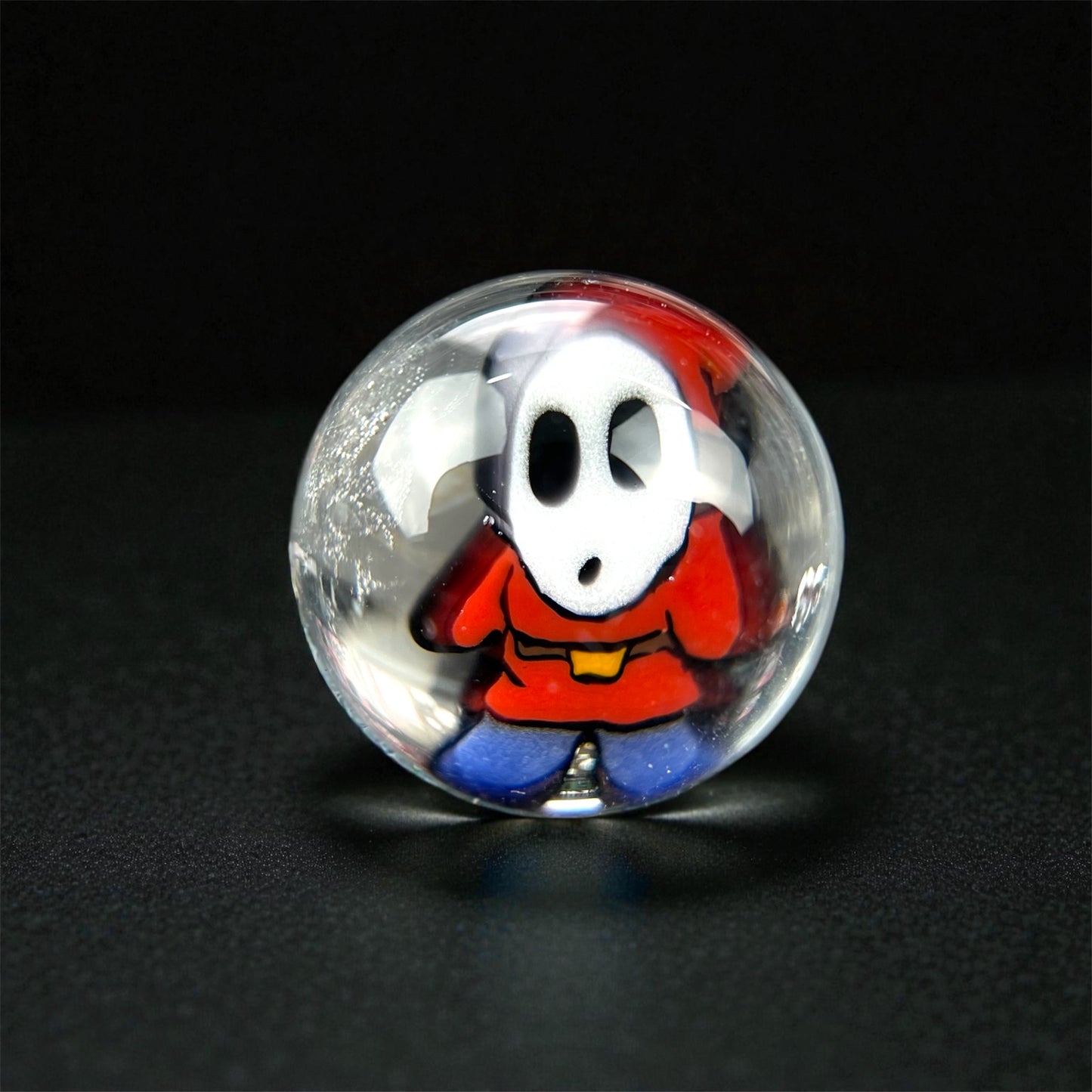 Steven H Glass – Shy Guy (Super Mario) Millie Valve Marble (12–13mm)