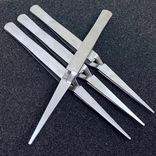 Self Closing Reverse Tweezer