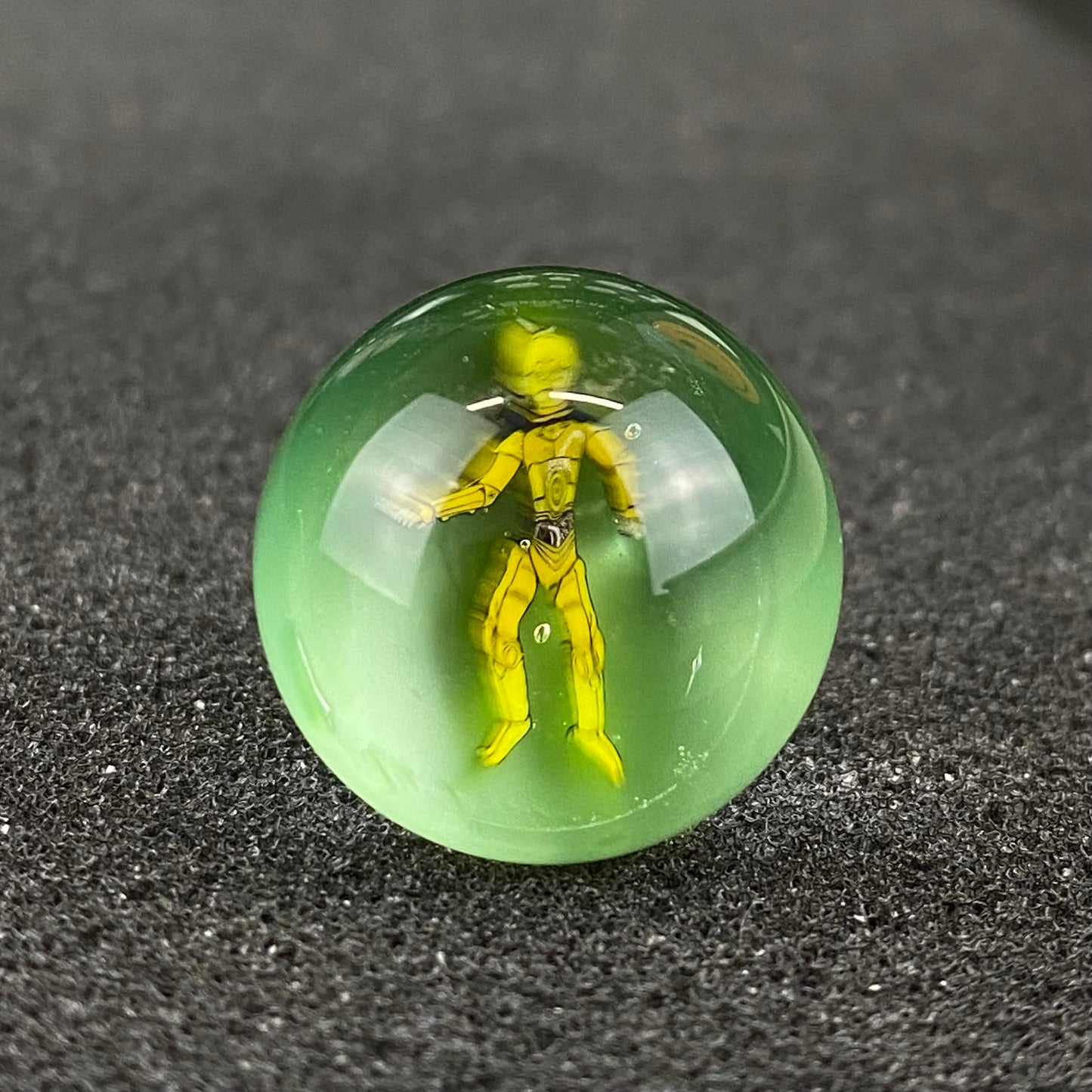 Star Wars 3CPO Marble Top by Keys Glass