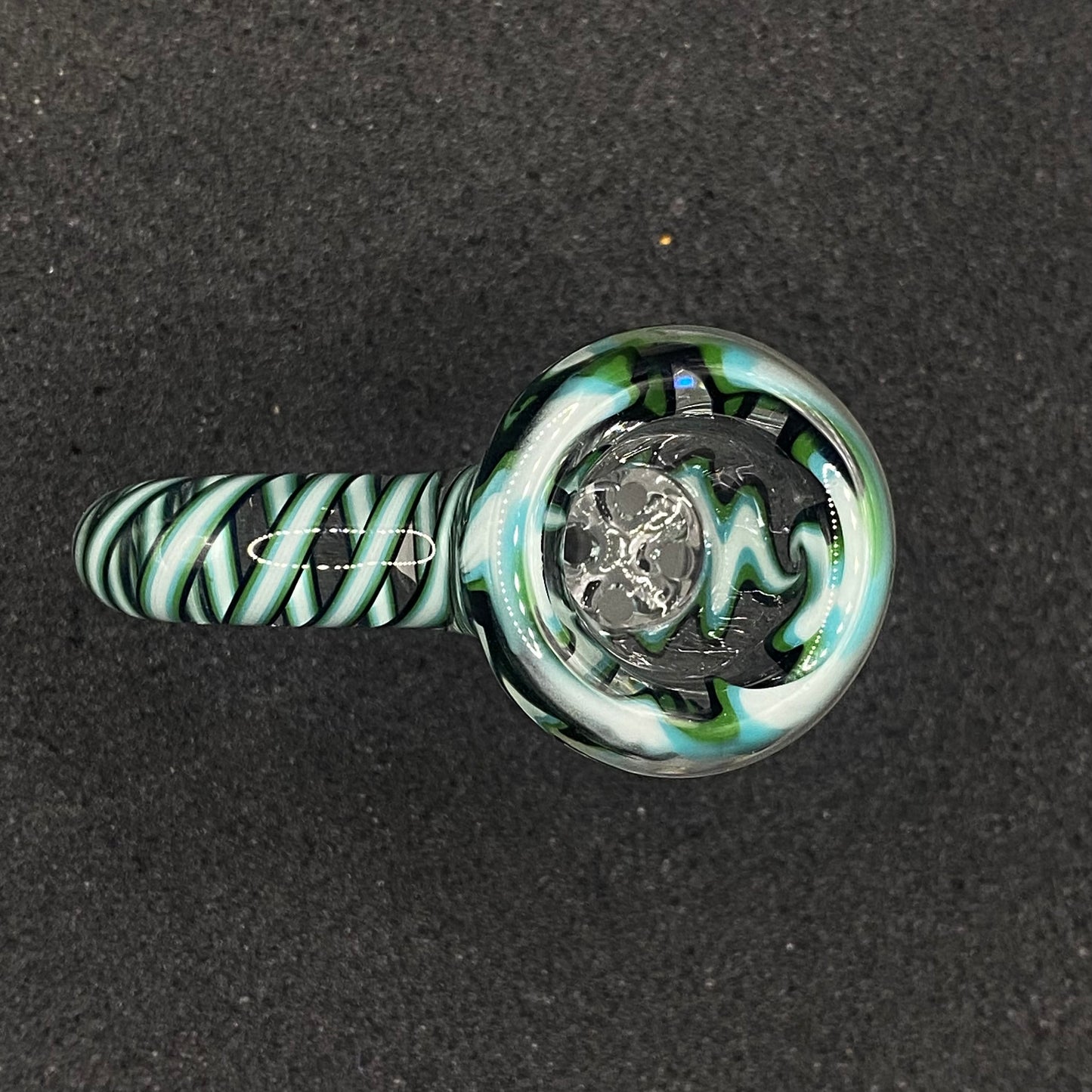 18mm Wig-Wag 4-Hole Glass Bowl Slide – CW Glass Art