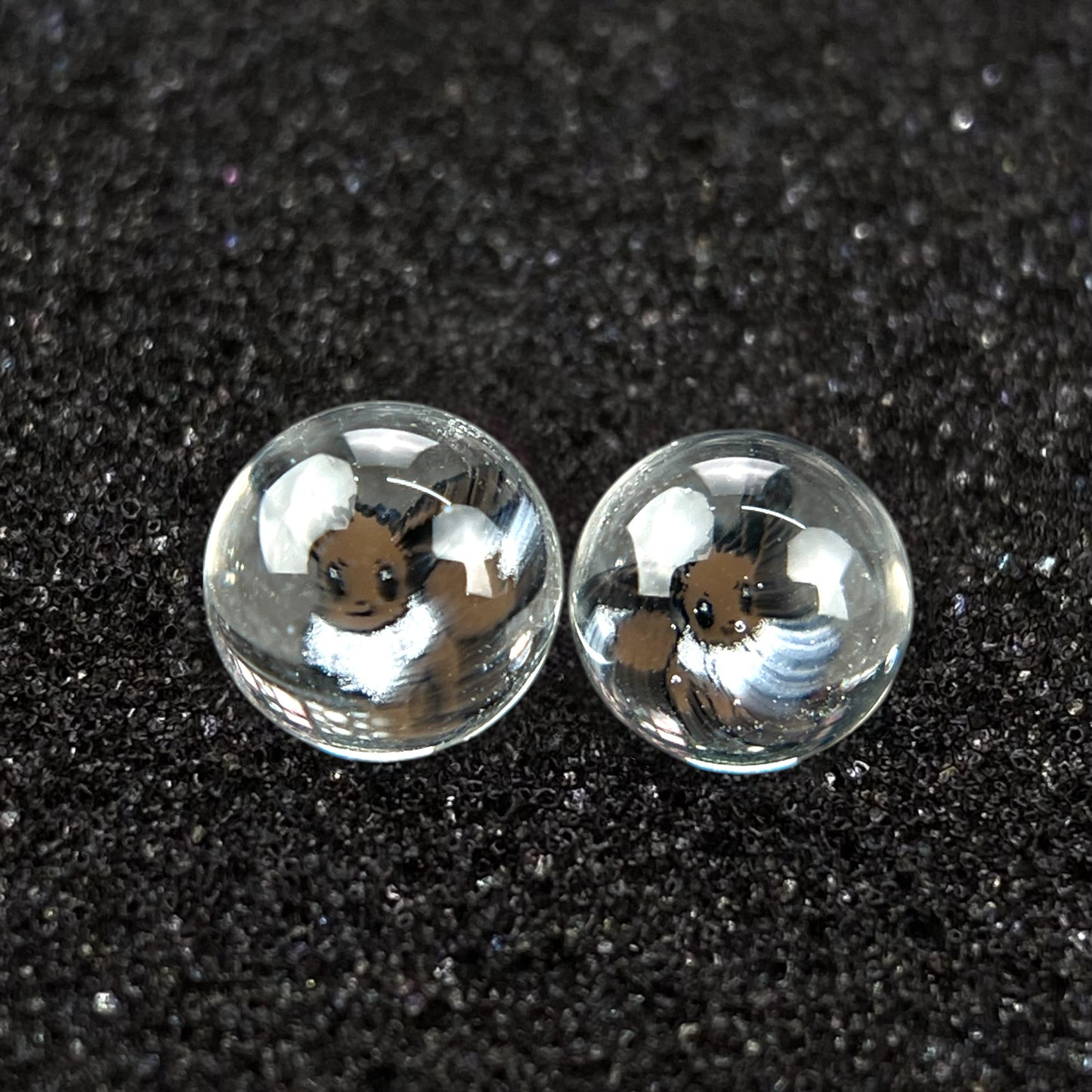 Steven H Glass – Eevee (Pokémon) Millie Terp Pearls (2pc Set)